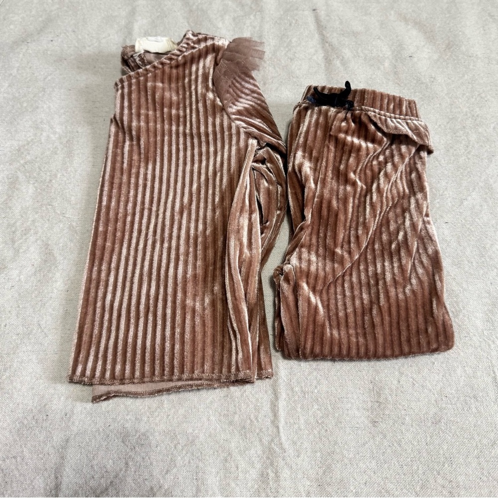 Jessica Simpson Girls Ribbed Velvet Matching Set in Brown